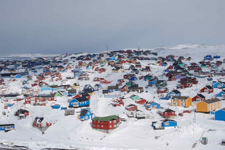 Aasiaat sous la neige Aasiaat sous la neige